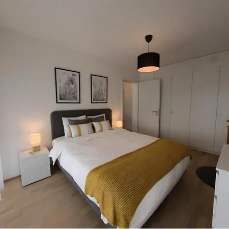 Modern 1 Bedroom With Balcony & Parking Cfalcea *